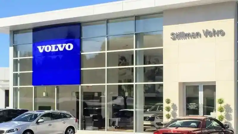 Car wash equipment for auto dealers